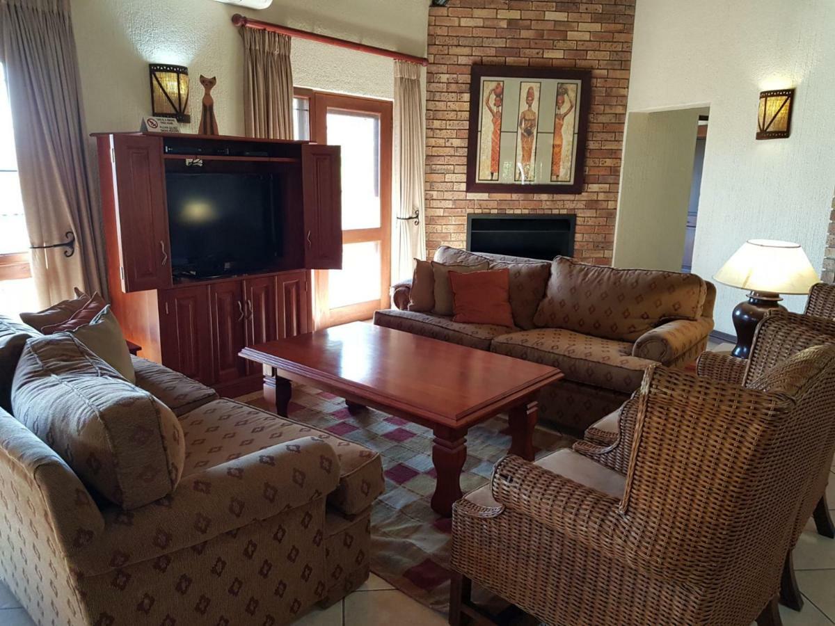 Kruger Park Lodge Itr01 3 Bedroom ヘイジービュー エクステリア 写真